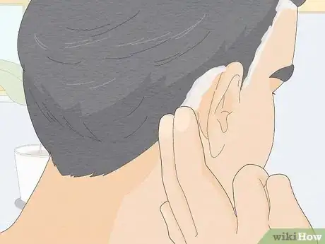 Image titled Dye Men's Hair Step 8