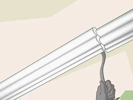 Image titled Remove Crown Molding Step 7