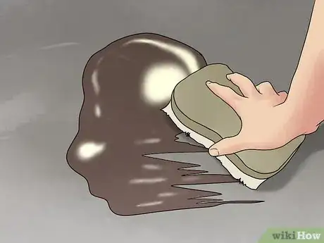 Image titled Clean Anti Freeze Off a Garage Floor Step 6