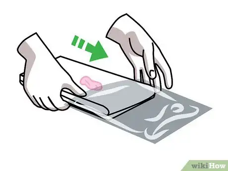 Image titled Get Bubble Gum out of Clothes Step 2