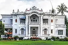 Mansion de Lopez (Nelly's Garden)