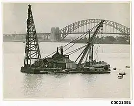 Maritime Services Board crane refloats Rodney