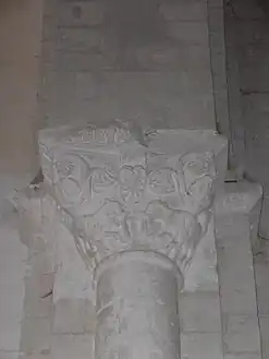 Capital with lions' heads