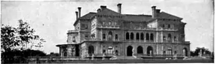 1911 Britannica-Architecture-The Breakers.png