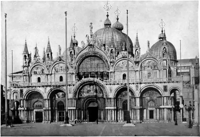 1911 Britannica-Architecture-Venice.png