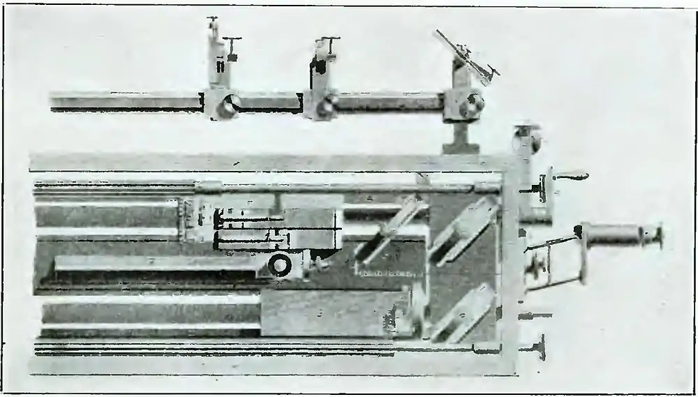 Michelson Light waves and their uses fig074.jpg