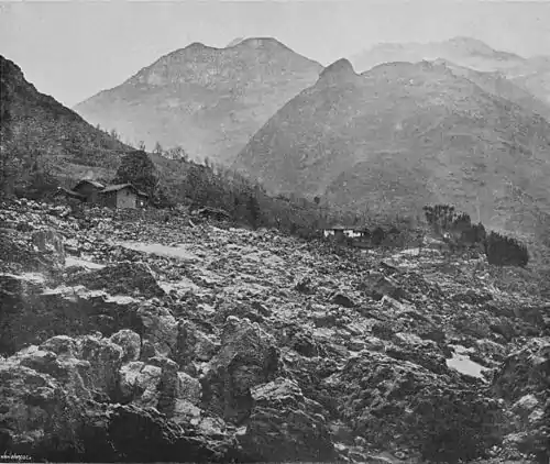 Mountain Scene, Province of Hupeh.jpg