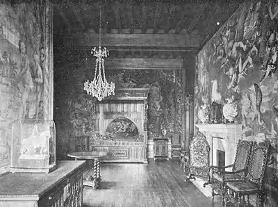 Room of jeanne d'albret, castle of pau - Book of the Pyrenees.jpg