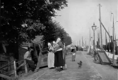 Things Seen in Holland pg 159.png